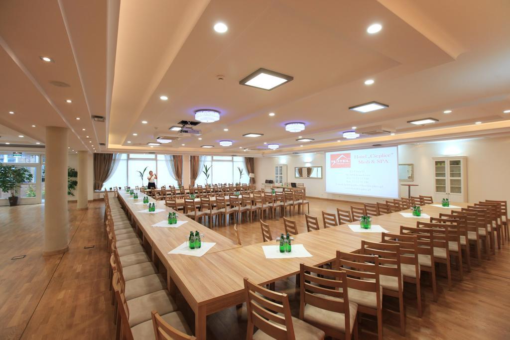 Hotel Cieplice Medi & Spa Jelenia Góra Kültér fotó