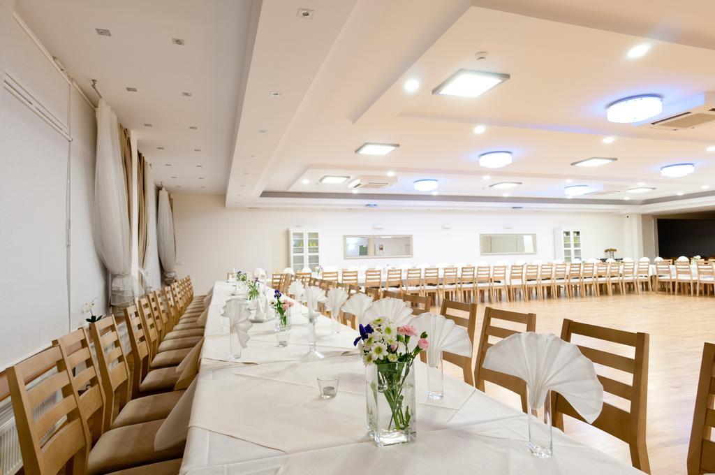 Hotel Cieplice Medi & Spa Jelenia Góra Kültér fotó