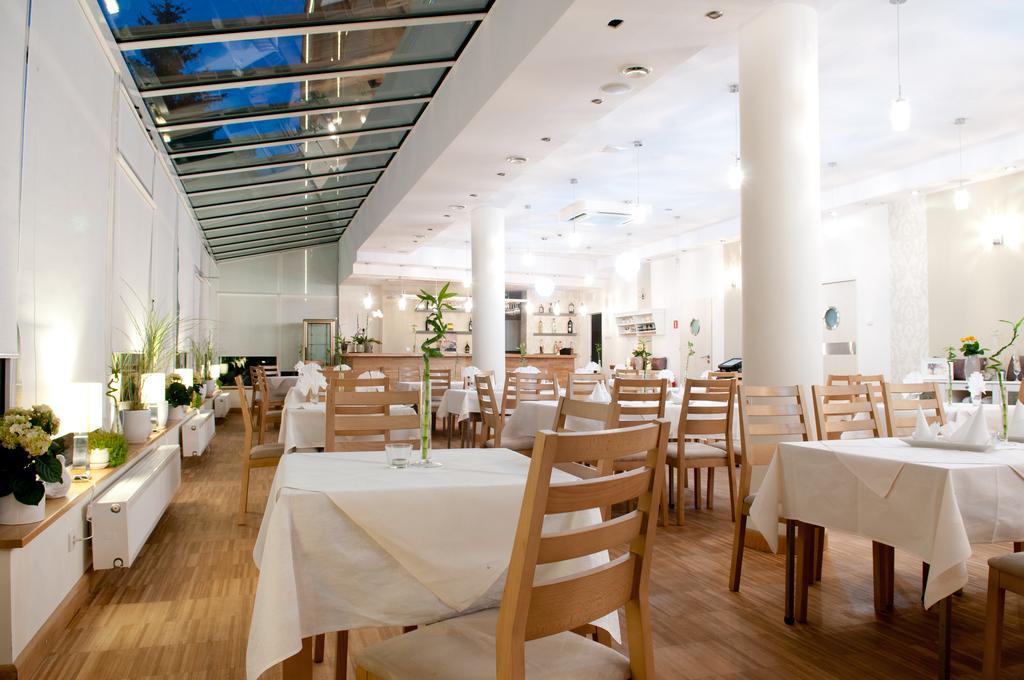 Hotel Cieplice Medi & Spa Jelenia Góra Kültér fotó