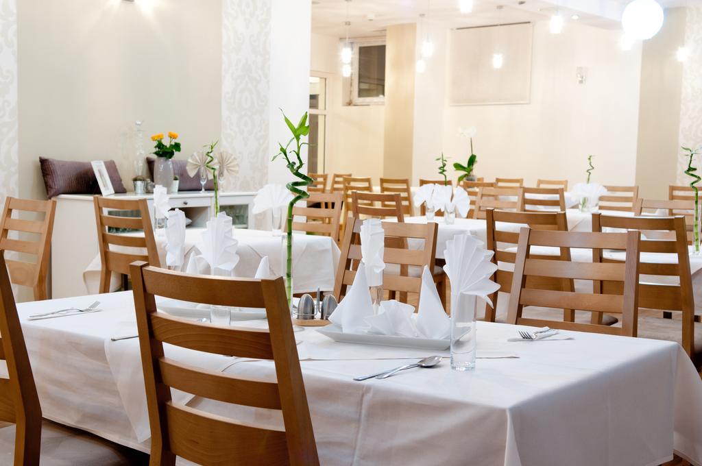 Hotel Cieplice Medi & Spa Jelenia Góra Kültér fotó