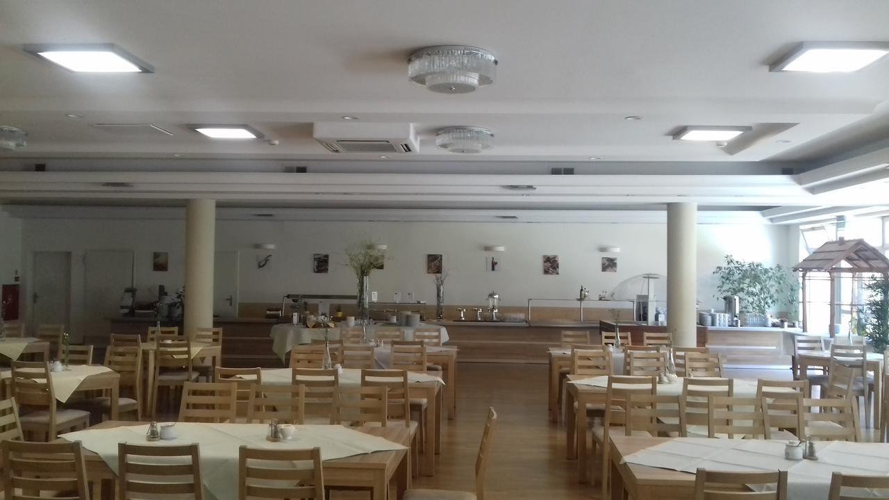Hotel Cieplice Medi & Spa Jelenia Góra Kültér fotó